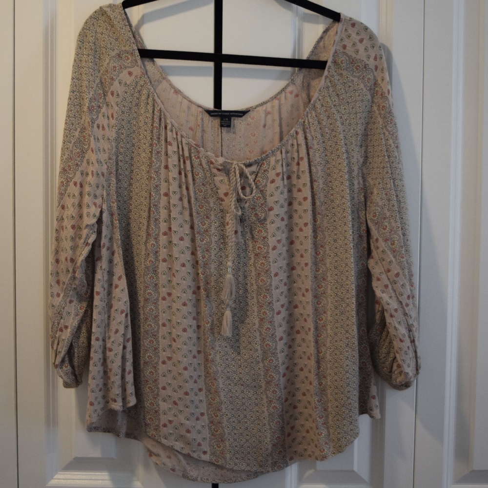 AMERICAN EAGLE BOHO FLOWY PATTERNED 3/4 SLEEVE